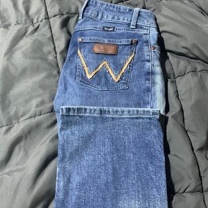 Woman’s wrangler jeans